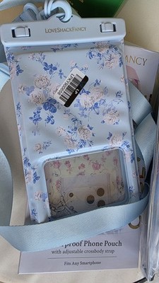 LoveShackFancy   Case-Mate Everblooming Rosettes Waterproof Floating Pouch