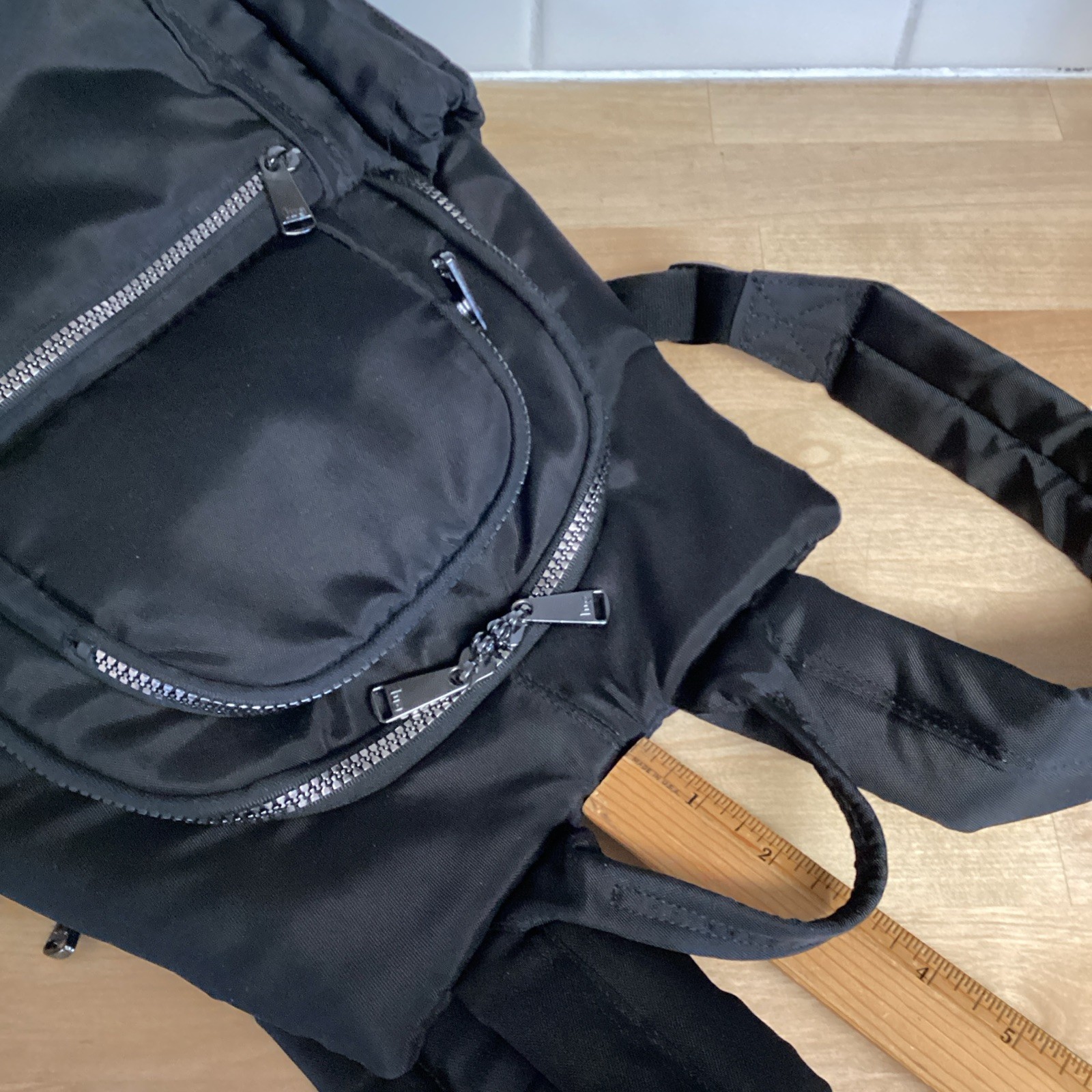 Lug Infinity Hatchback Backpack Brushed Black Tra… - image 18