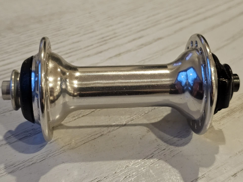 Campagnolo Daytona Front Hub 32H – Vintage NOS – Quick Release – Made in Italy - Image 4 of 4
