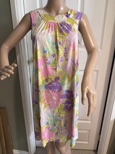 Vintage 60s 70s Lorraine Nightgown Size S Floral Pucciesque Print Pastel