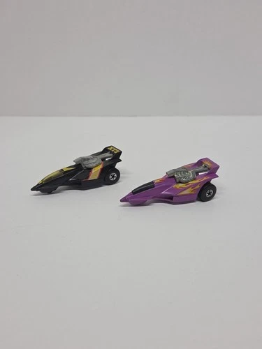 Hot Wheels - 1984 - XT-3 Vehicle Purple Black Vintage BlackWalls Toy Car Lot T9