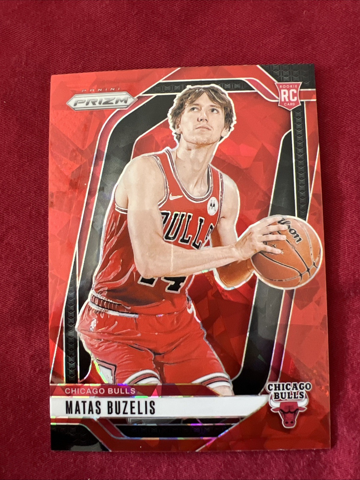 2024-25 Panini Prizm - Matas Buzelis #252 Red Ice Prizm (RC) Bulls