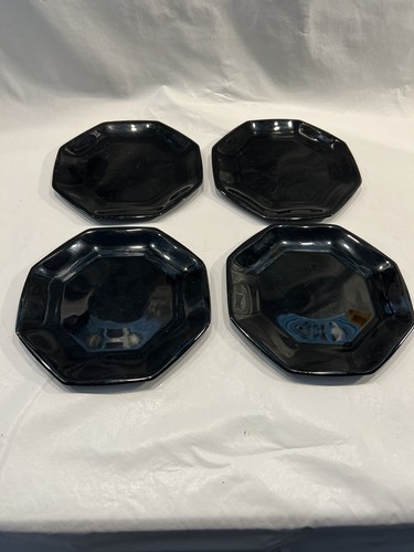 Retro Arcopal NovOctime Black Lunch plates - Picture 1 of 8