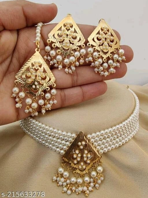 Choker necklace set with earrings online