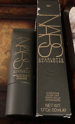 NARS Charlotte Gainsbourg Hydrating Glow Tint 1.7 Oz Shade Medium 6999 Make Up