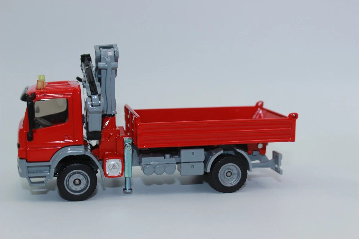 Grue sur camion à flèche articulée de 8 tonnes - O'Trade
