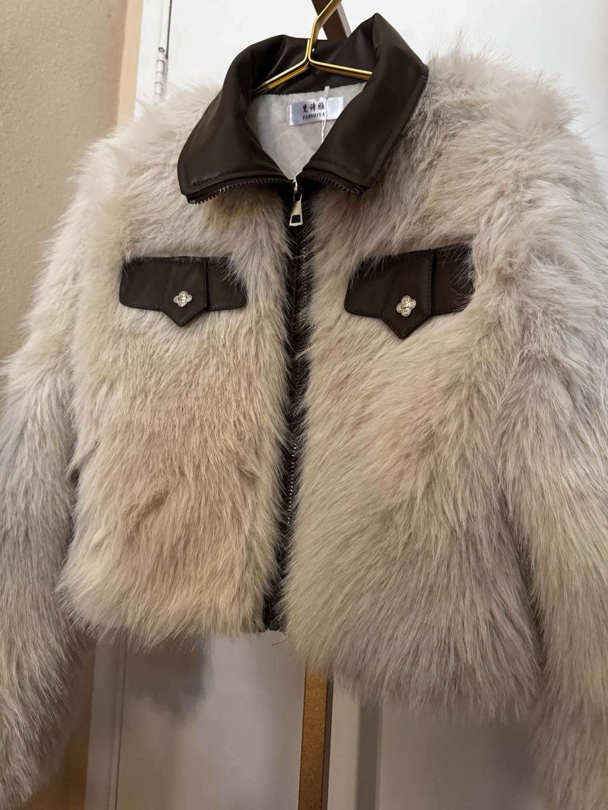 Fury crop jacket faux fur with faux leather details crop elegant beige tan brown