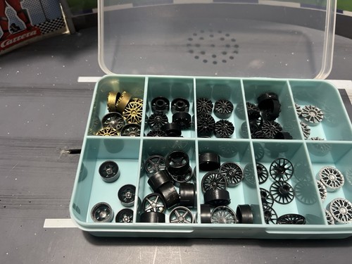 Slot.it 1/32 SLOT CAR WHEEL INSERTS ASSORTED LOT AS SHOWN! - Picture 7 of 10