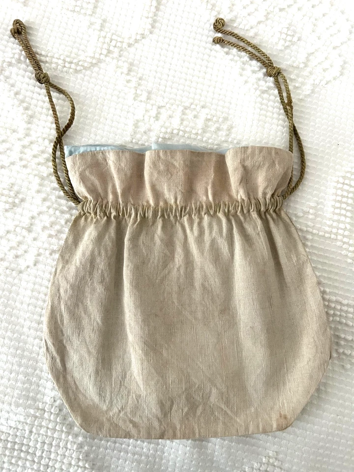 BOLSO ANTIGUO BORDADO ARTESANÍAS CON CORDÓN MONEDERO RETÍCULA Foto 3 de 4