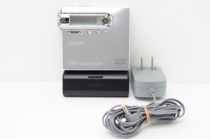 SONY Net WALKMAN MZ-N10 ソニーポータブルMDプレーヤー SONY NET MD WALKMAN MDプレーヤー 録再機 MZ-N10 - メルカリ