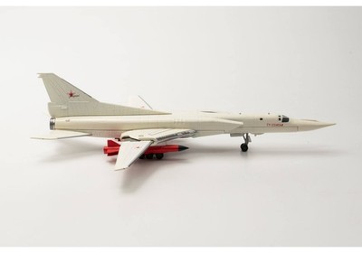 Tupolev TU-22M3M Backfire - M3M prototype RF-94267 - 1:200 - Herpa (572149)