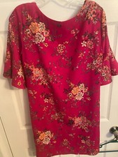 Merona Woman's Dress size M Pullover red floral bell sleeve