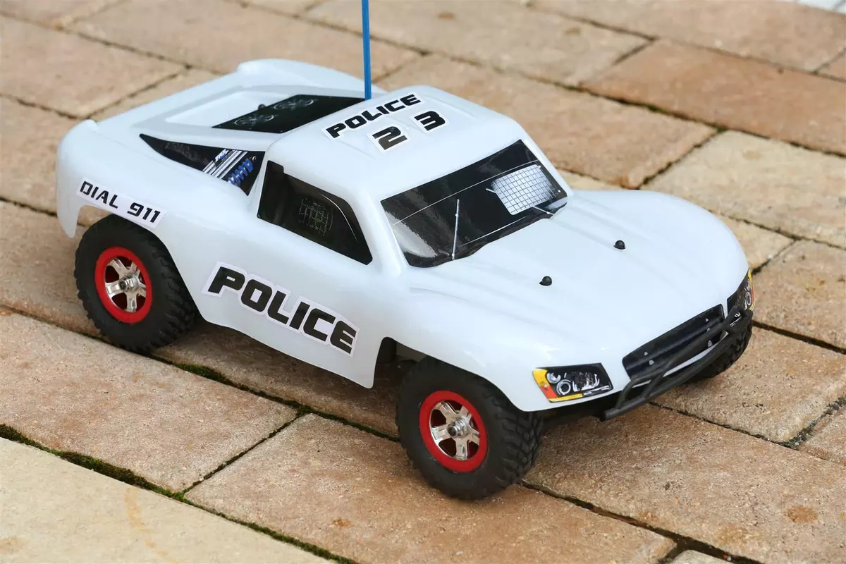 Traxxas slash police body outlet