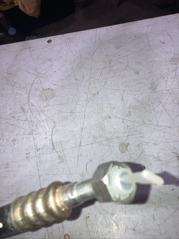 BMW E30 325e 325i 325ix 1984-1993 manguera de aire acondicionado 64531385359 nuevo OEM Foto 4 de 4