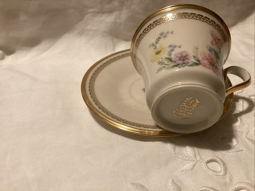 Lenox MORNING BLOSSOM USA Cup & Saucer Floral Gold Band - Picture 4 of 6
