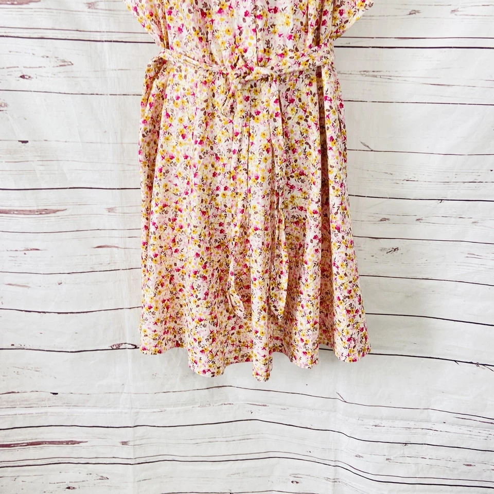 Vestido Camisa Torrid Feminino 2 EUA 2X Rosa Popeline Gola Sem Mangas Floral Novo sem etiquetas - Imagem 3 de 4