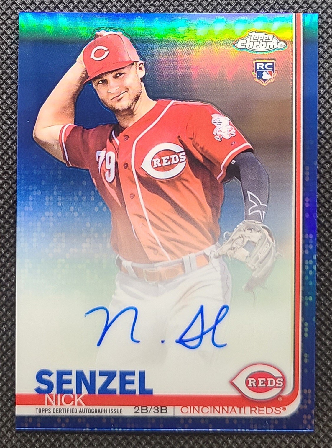 2019 Topps Chrome Nick Senzel Blue Refractor Rookie Auto /150 REDS RC