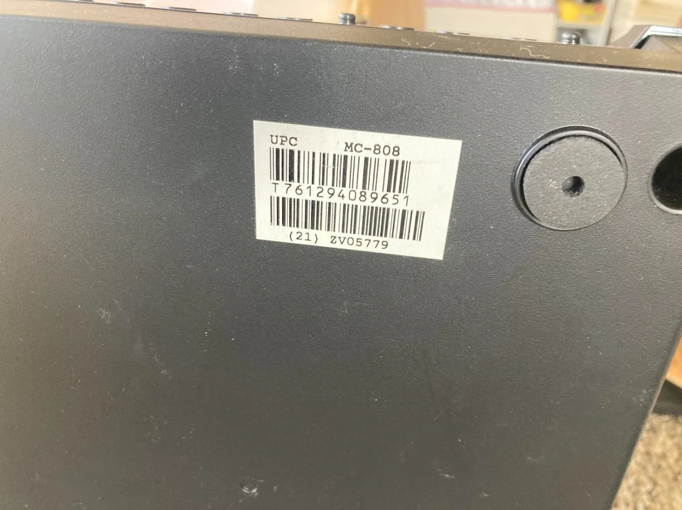 Roland MC-808 Sampling Groovebox Rhythm Machine Music Sampler (parts only) - Bild 4 von 4