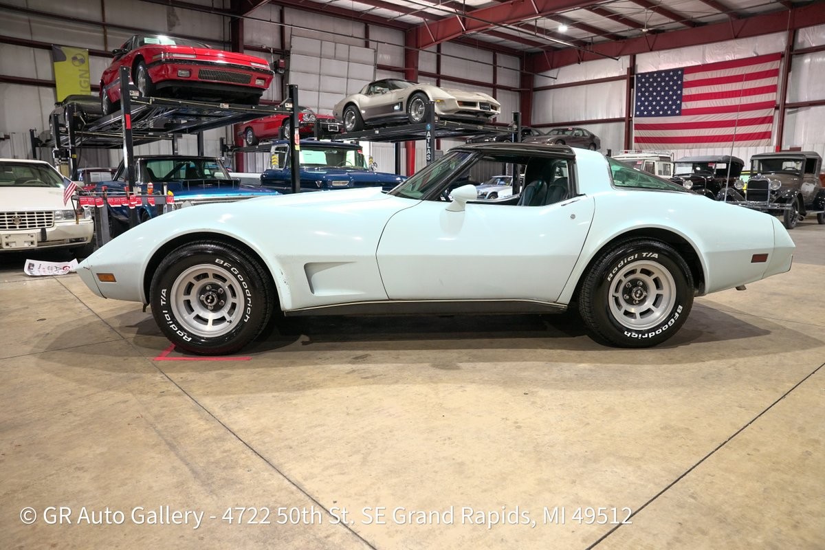 1978 Frost Blue Chevrolet Corvette   | C3 Corvette Photo 4