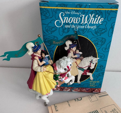 Disney Snow White And The Seven Dwarfs Happily Ever After Enesco Ornament