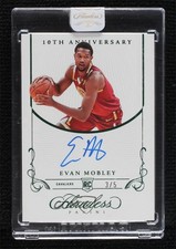2021-22 Panini Flawless 10th Anniversary Rookie Emerald 3/5 Evan Mobley Auto 3d3