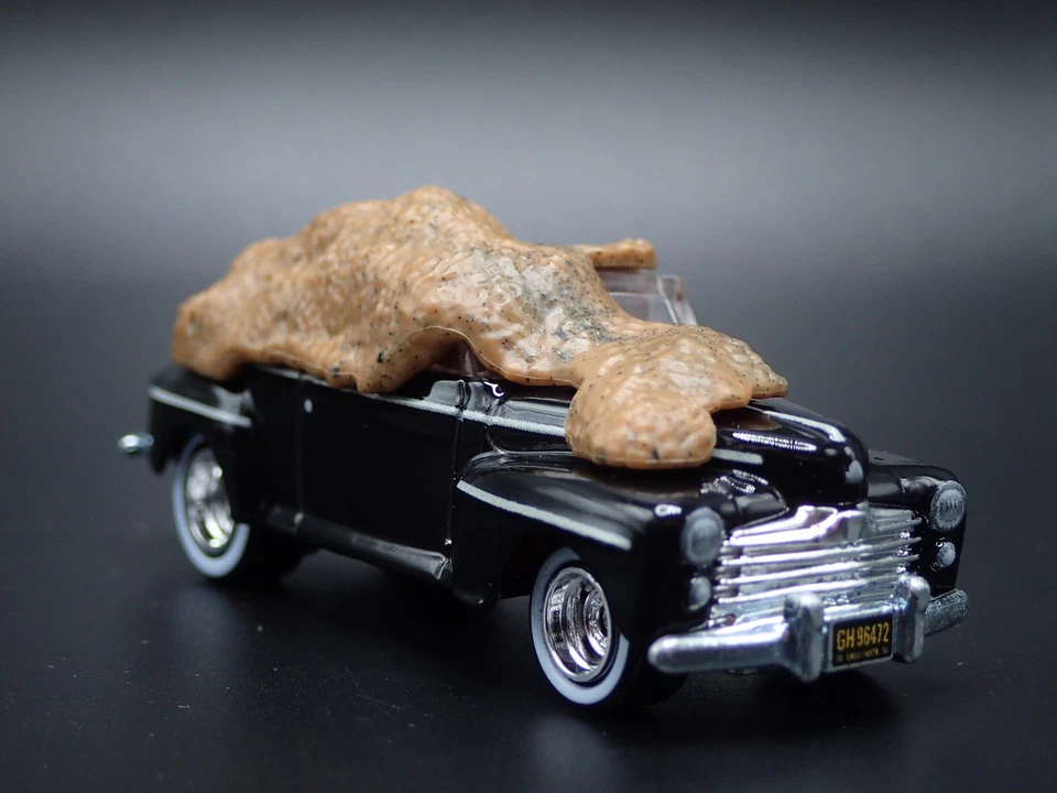 1940 40 FORD SUPER DE LUXE BIFFS BACK TO THE FUTURE 1:64 SCALE DIECAST MODEL CAR - Image 4 of 4