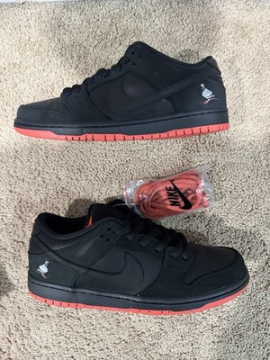 Jeff Staple x Nike SB Dunk Low Black Pigeon