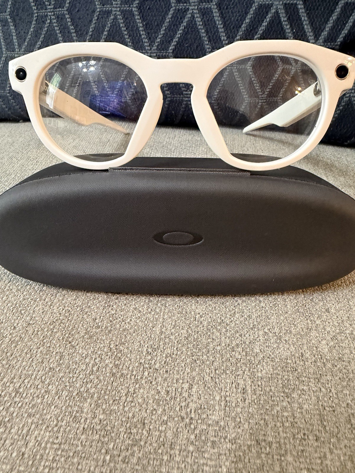 Oakley Meta Limited Edition White Full Rim Plastic Eyeglass Frames Unisex