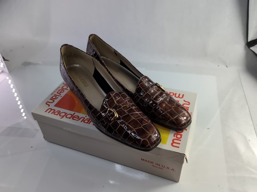 NWB: VTG California Magdesians Patent Tortoise w/ Buckle Womens Heel Pump, 9 SS - Picture 4 of 14