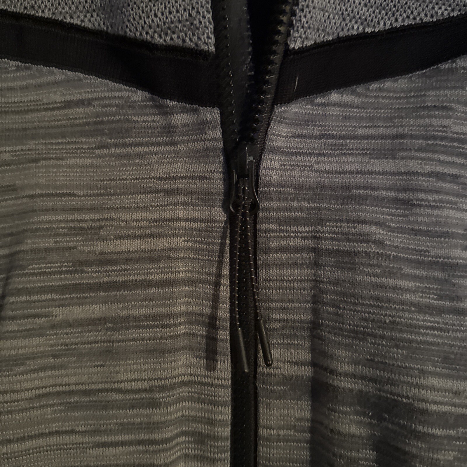 Nike Tech Windrunner - image 3