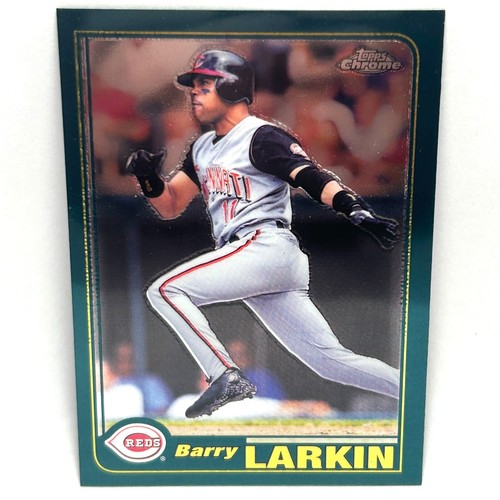 Barry Larkin #149 2001 Topps Chrome card