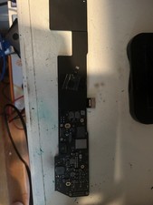 Apple MacBook Air 2020 M1 Logic Board With Touch ID Sensor
