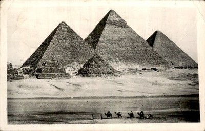 Egypt - The three Famous Pyramids Giza. - Vintage Postcard