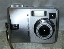 Kodak EasyShare C330 4.0MP Compact Digital Camera Parts/Repair Read