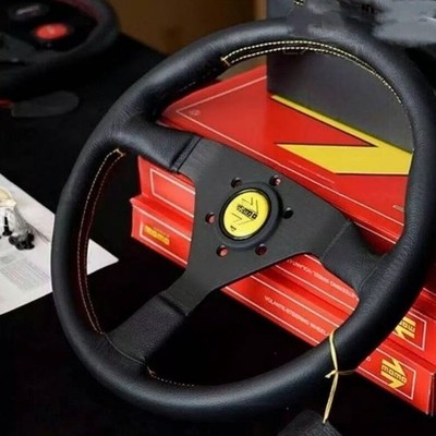 MOMO MonteCarlo 350mm 14' Leather Thickened Spoke Yellow Steering