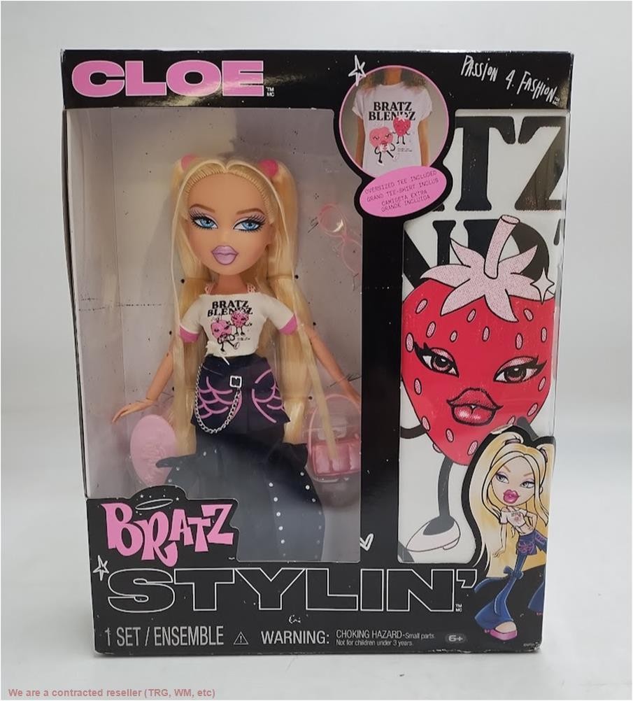 Bratz Stylin' Cloe Fashion Doll with Accessories and T-Shirt