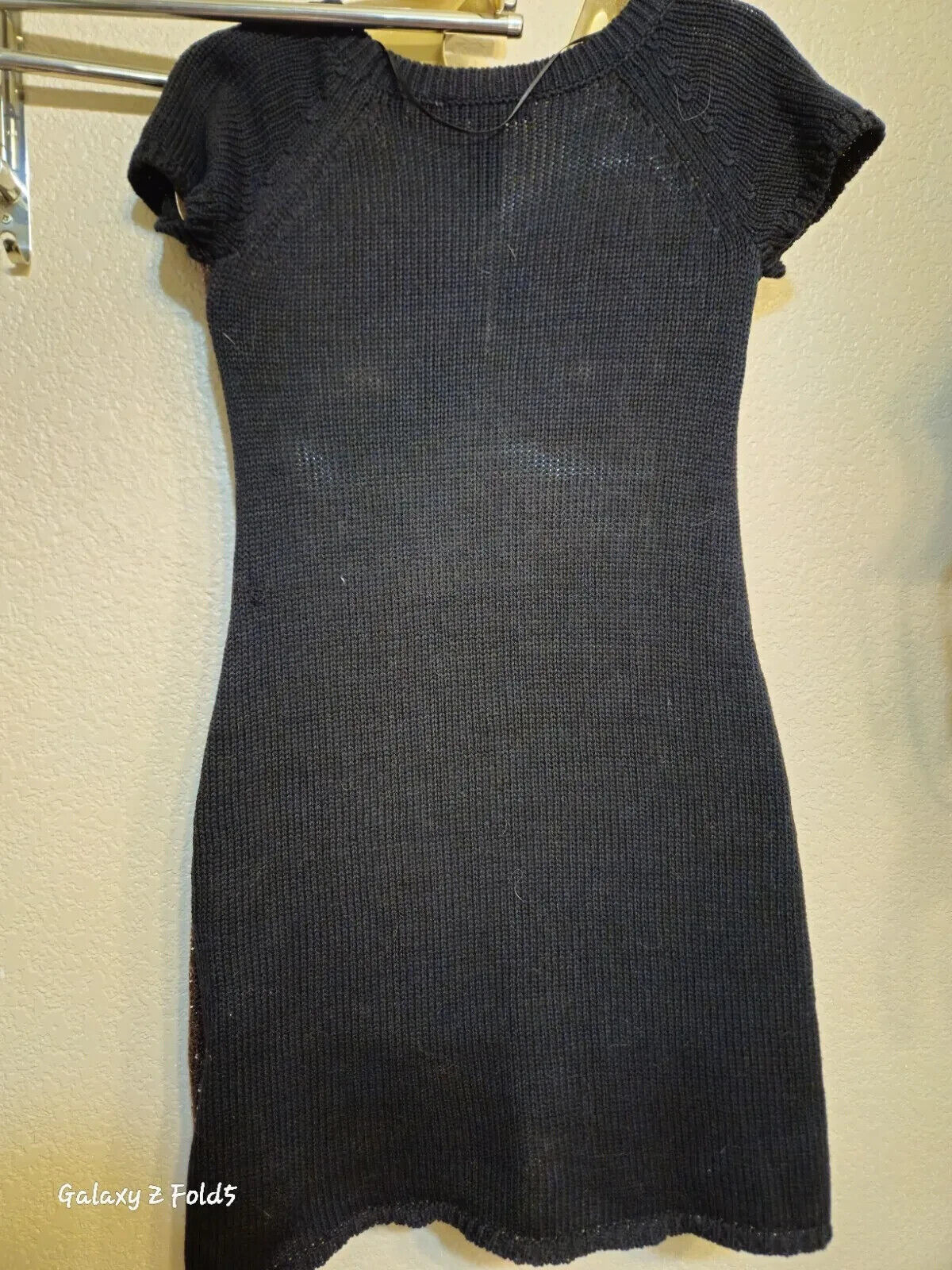 Picture 3 of 6