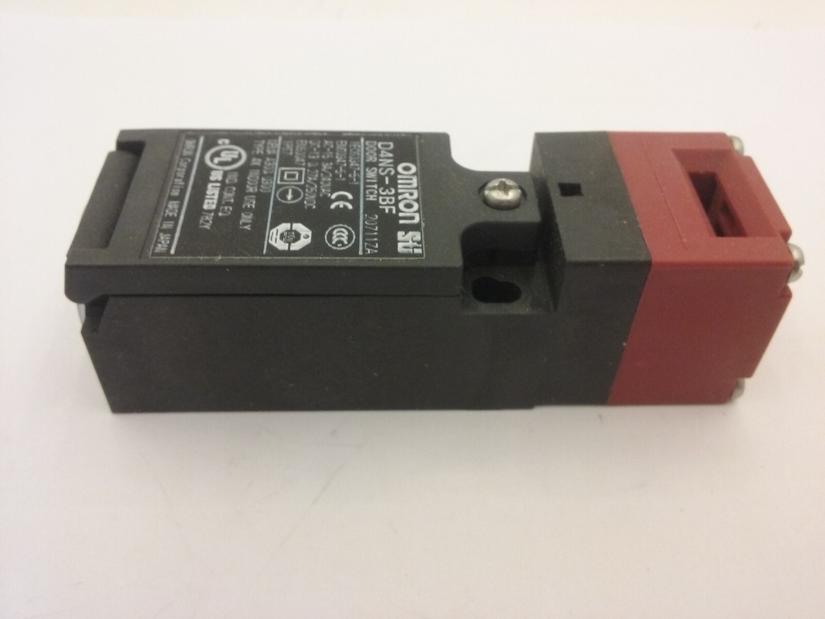 Omron Automation D4NS-4CF-NPT Non-Locking Interlock Switch, Key/Tongue, 2NC 1NO, 3A, 240V, D4NS