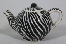 RARE! VINTAGE 1999 TINY CARDEW MINI EQQUS GREVI ZEBRA 1 3/4" TALL TEAPOT NEW