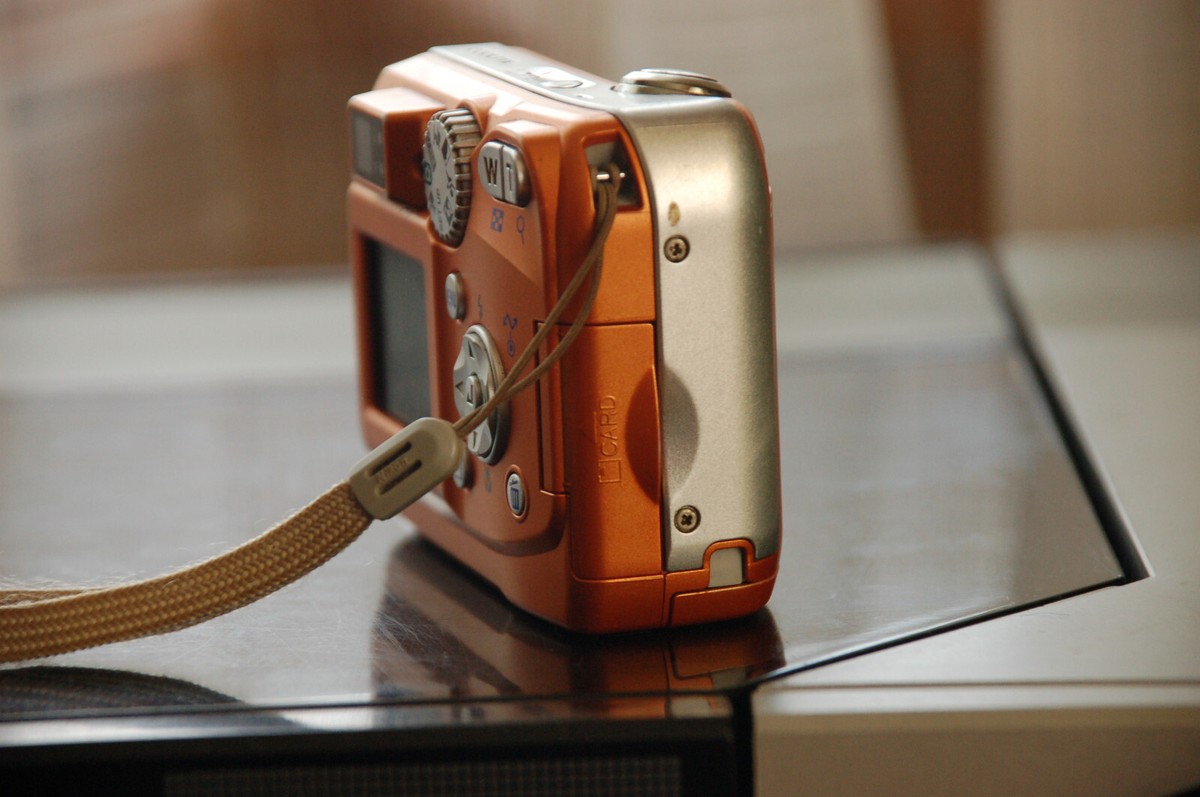 Nikon Coolpix E4100, 2004 vintage | eBay