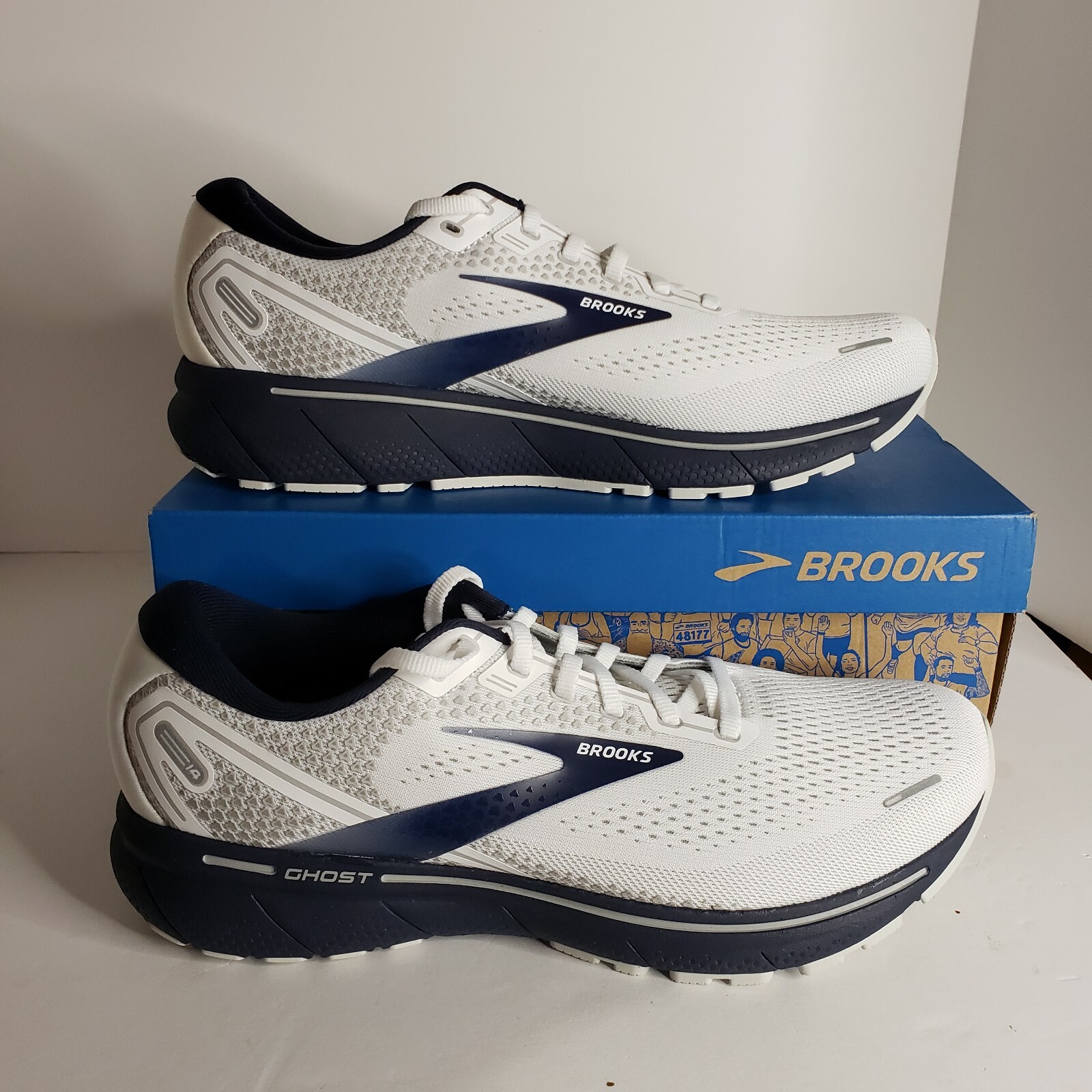 Brooks Ghost 14 Men's Size 11.5 Med 