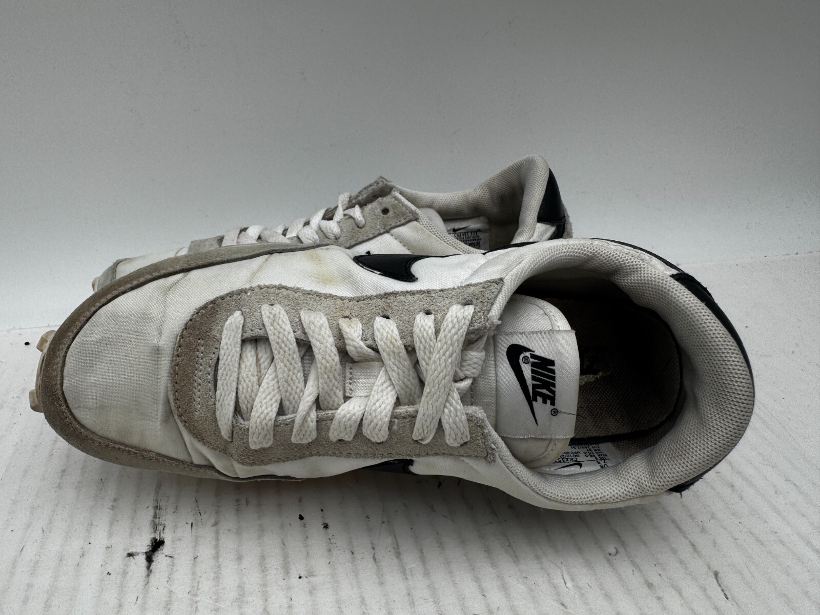 Nike Daybreak Womens Sneakers Size7.5 White Black  Athletic Shoes CK2351-111 thumbnail 5