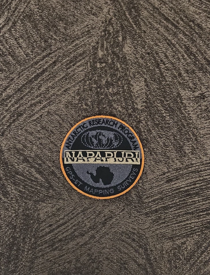 Patch Toppa Replica NAPAPIJRI Diametro 7 CM Ricamata Termoadesiva o da Cucire