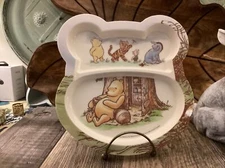 Zak! Disney Classic Winnie-the-Pooh Child’s Shaped Melamine Plate Divided