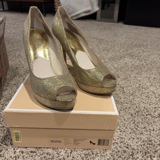 Michael Kors Gold Pumps With Peep Toe