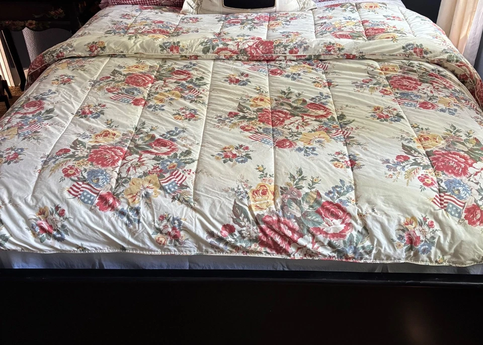 Vintage Ralph Lauren Dylan's Grove Full/Queen Comforter - Image 2 of 4