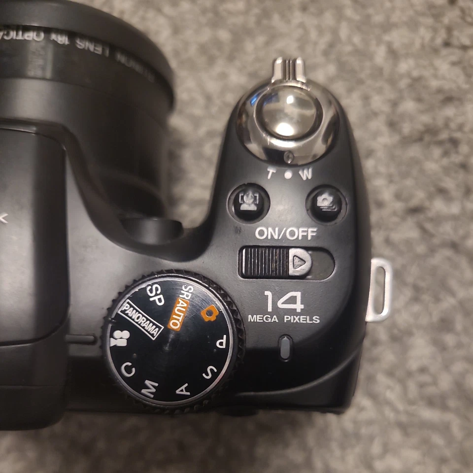 Fujifilm FinePix S Series S2995 14.0MP Digital Camera - Black, photo 3 of 5