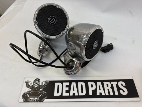 Harley Boom audio cruise amp speakers LooK