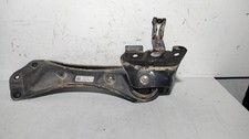 001010439 SOPORTE BRAZO SUSPENSION TRASERO DERECHO / A247350240301 / 356074 PARA