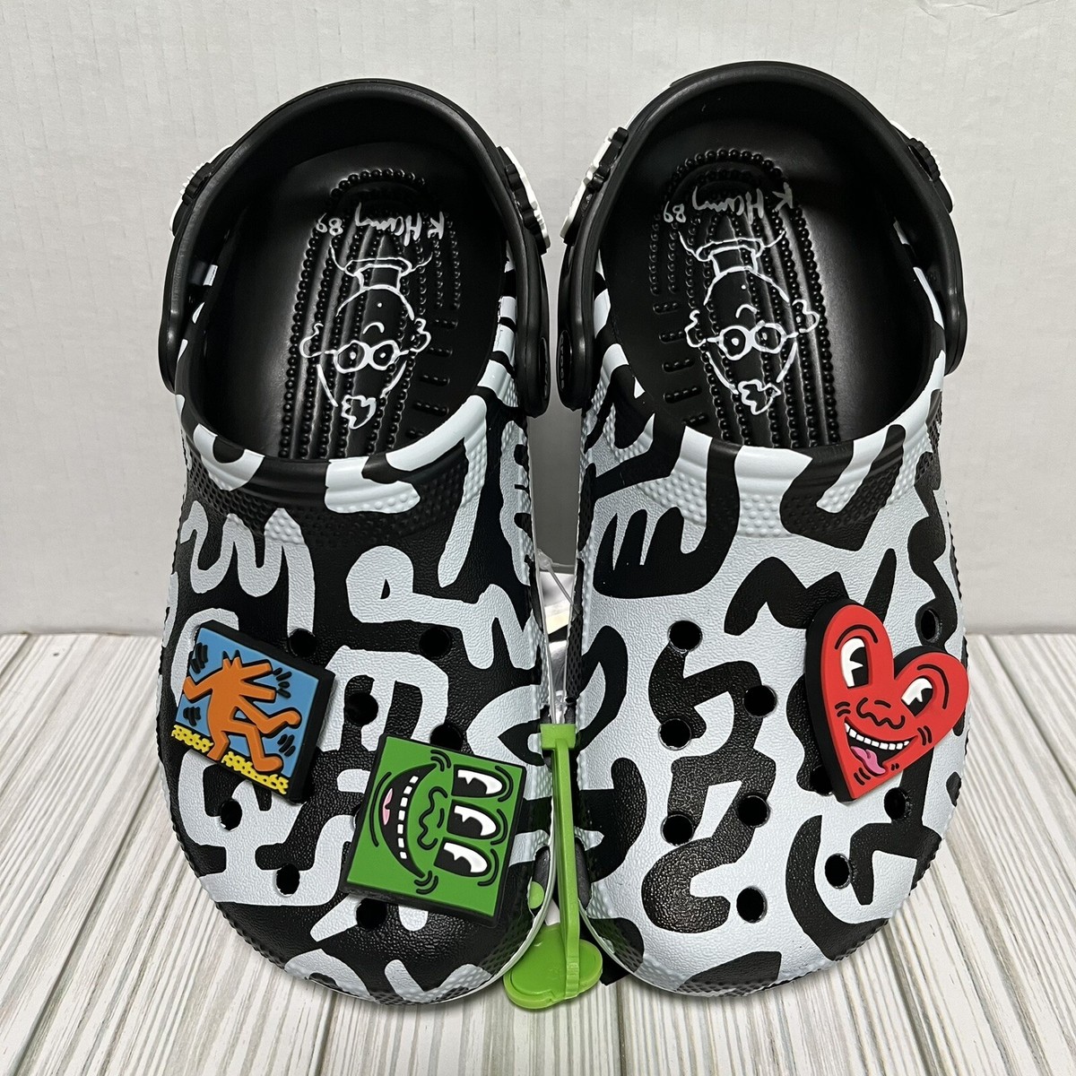 CROCS X KEITH HARING Classic Clog Womens Size 6 W6 NWT Pop CROCS X KEITH HARING Classic Clog Womens Size 6 W6 NWT Pop